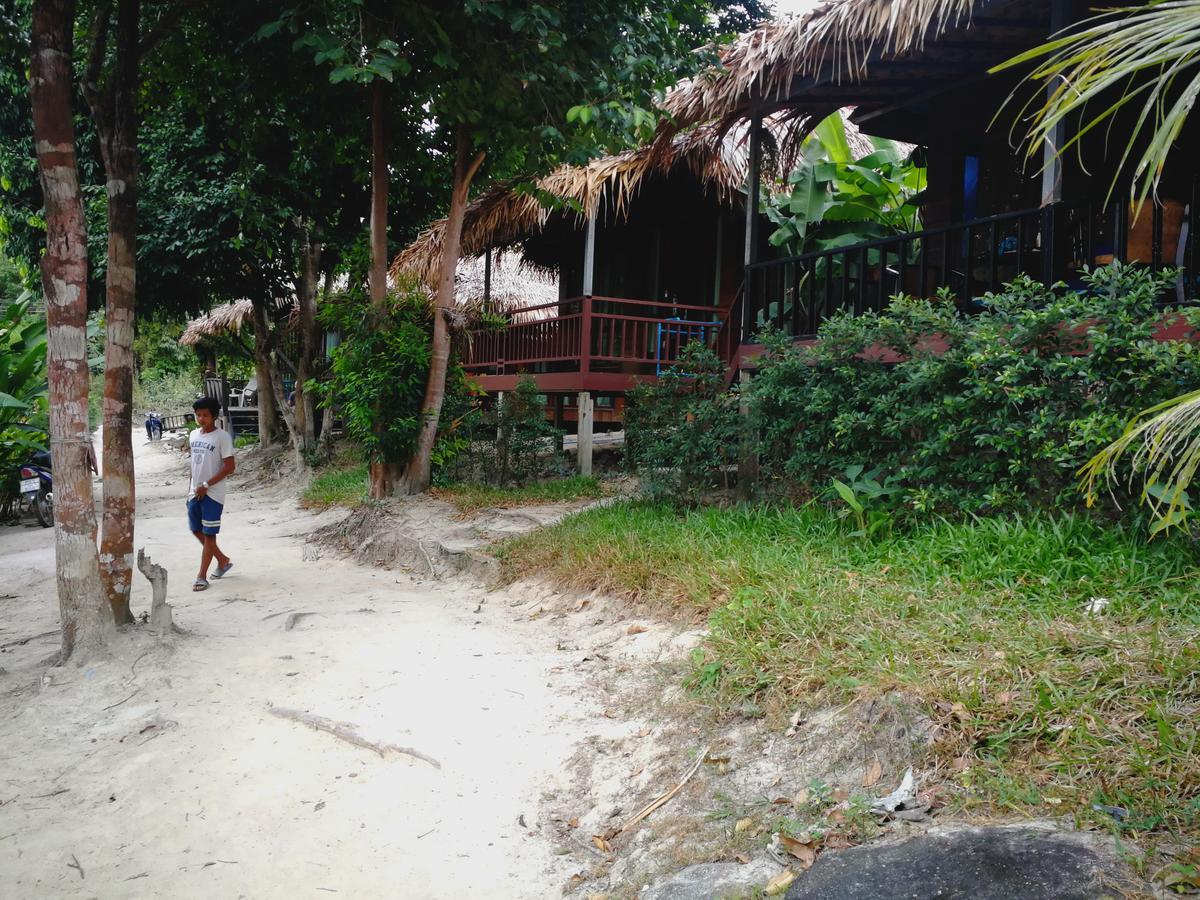 Raya Resort Koh Lipe Exterior photo