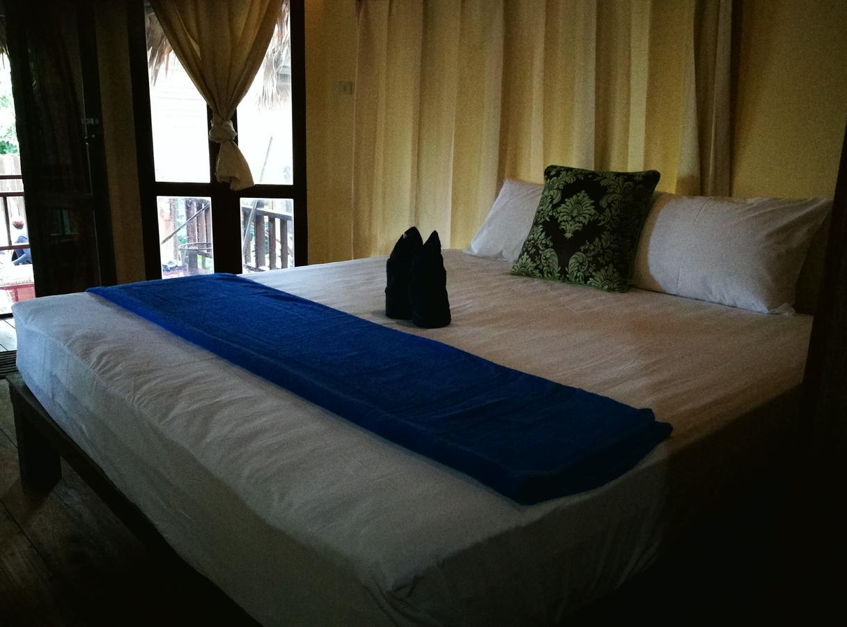 Raya Resort Koh Lipe Exterior photo
